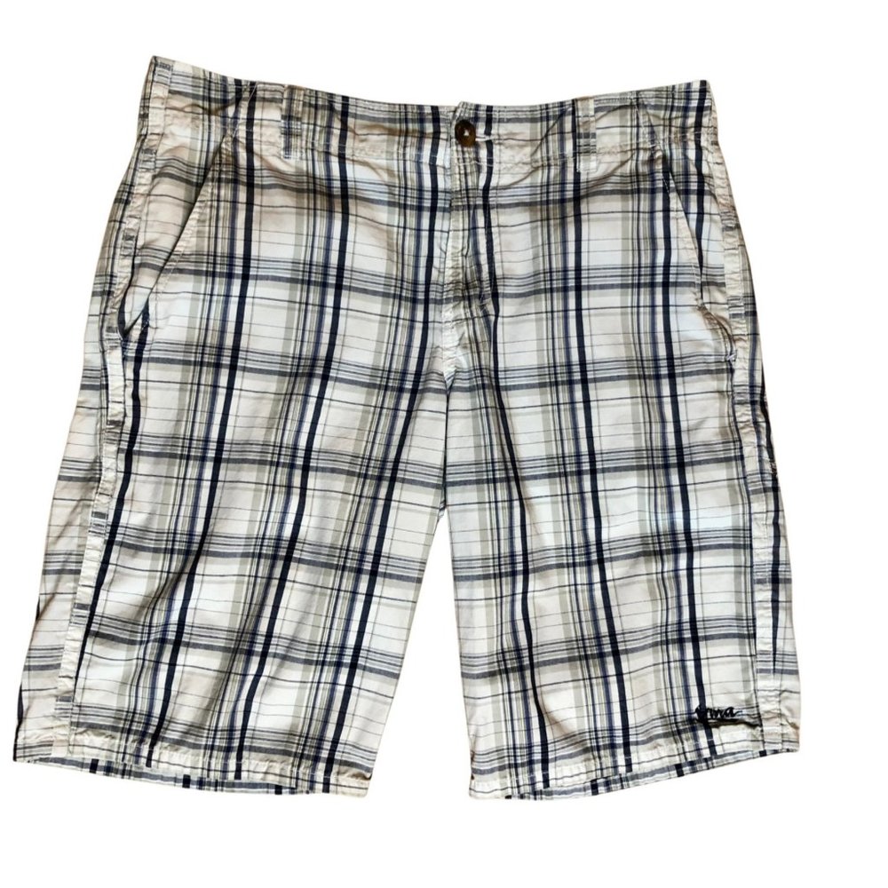 Kirra Men’s Size 32 Plaid Flat Front Shorts